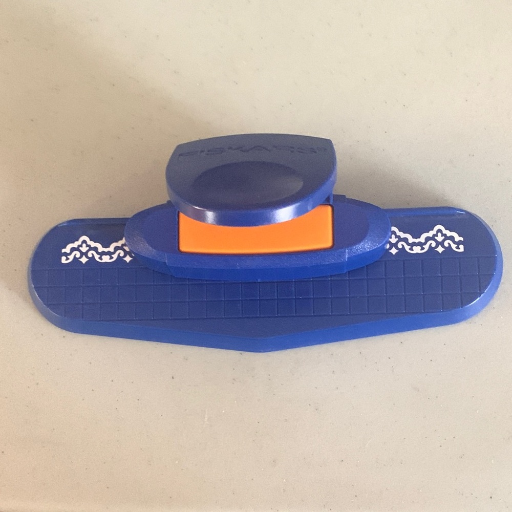 Fiskars Border Punch